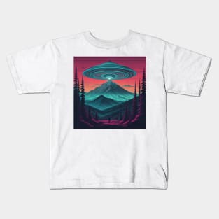 UFO Chronicles Podcast - UFO Glitch Artwork V7 Kids T-Shirt